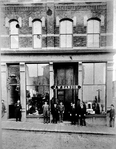 HW 400 Hansen_opt 1890s - Photo Whatcom Museum Photo Archives